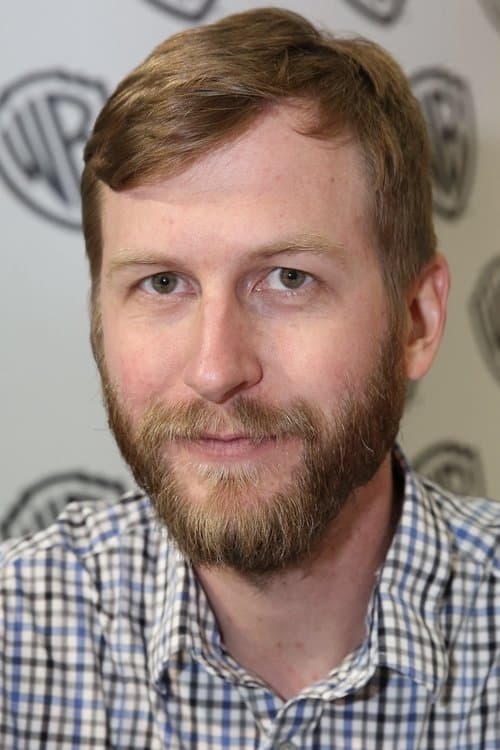 A portrait of Aaron Horvath