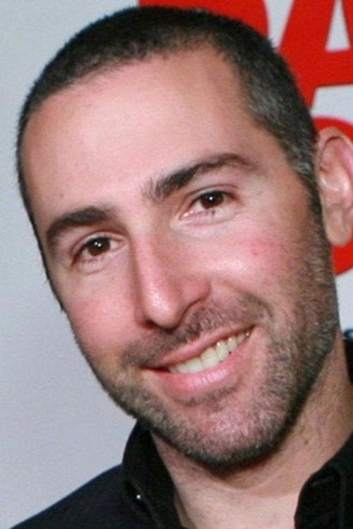 A portrait of Aaron Seltzer