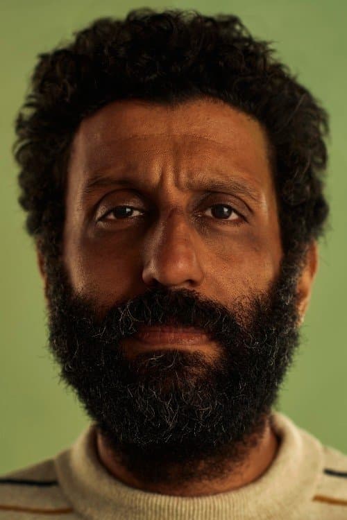 Adeel Akhtar photo
