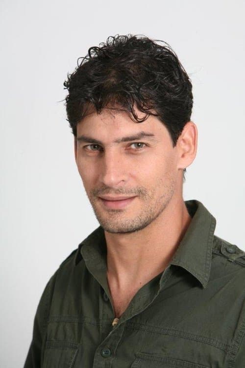 Adrián Mas photo