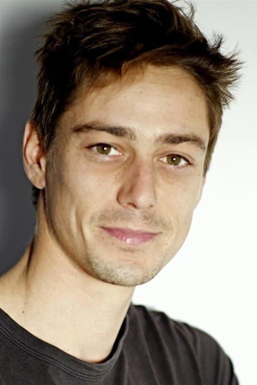 Adrien Jolivet photo
