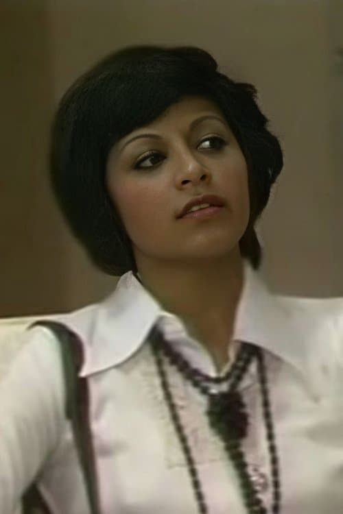 Ahlam Mubarak photo