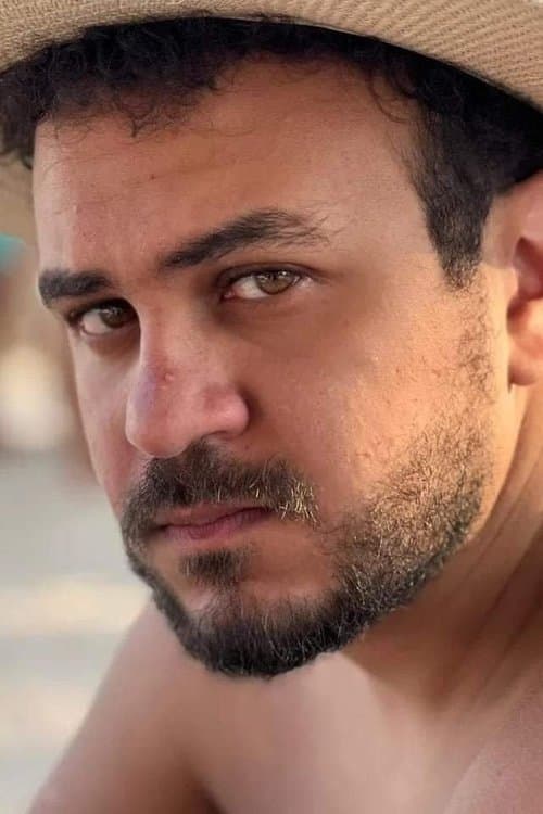 Ahmed Essam photo