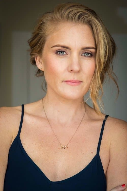 Aidee Walker photo