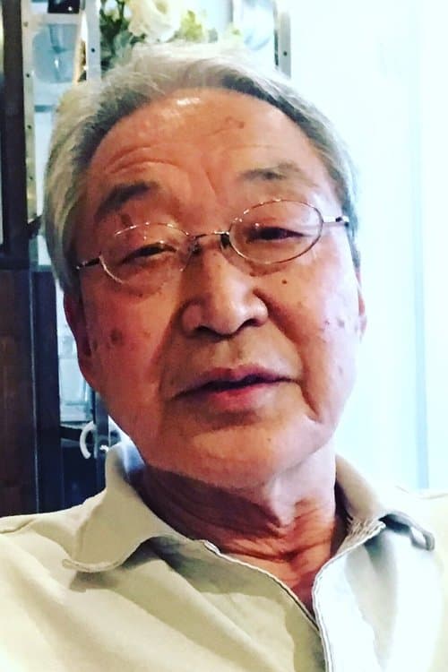 A portrait of Akira Fukamachi