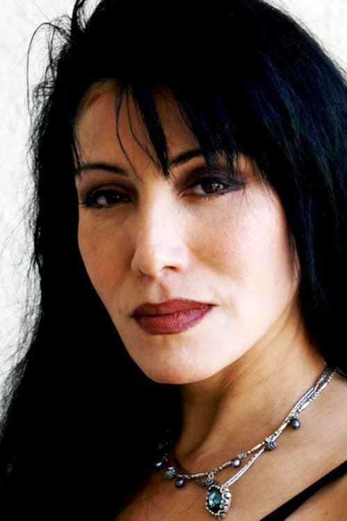 Alejandra Walker photo