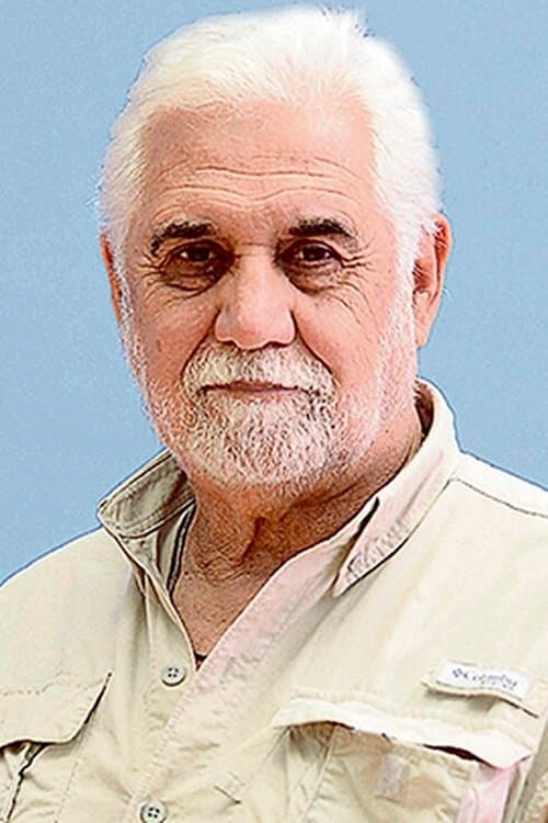 A portrait of Alejandro Legaspi