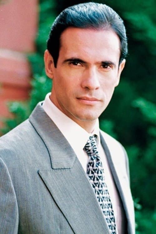 Alejandro Ruiz photo