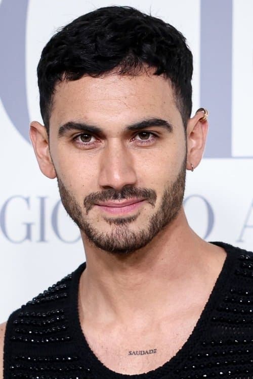 Alejandro Speitzer photo