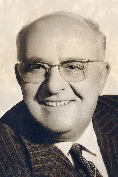 A portrait of Alekos Sakellarios