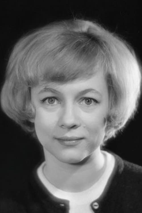 Aleksandra Nazarova photo