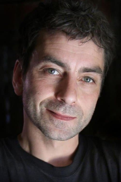 A portrait of Alex Chandon