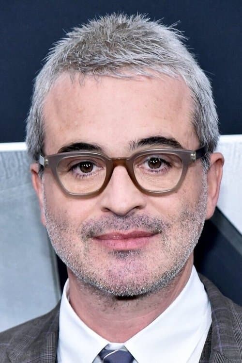 A portrait of Alex Kurtzman