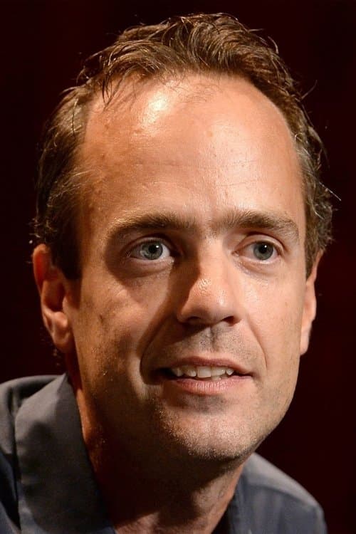 A portrait of Alex Rudzinski