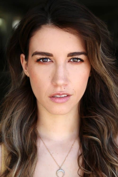 Alexandra Nell photo