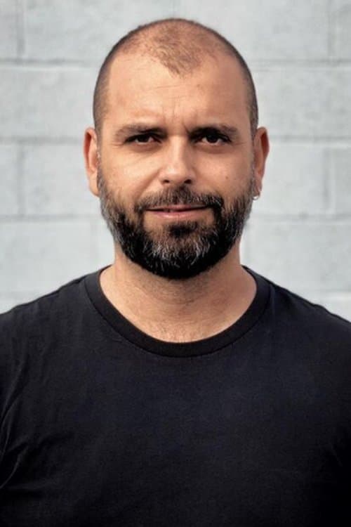 A portrait of Alexis Morante