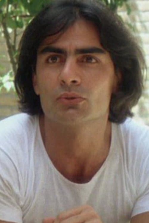 A portrait of Ali Rafie
