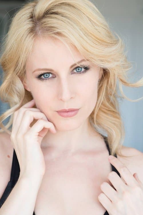 Alison MacInnis photo
