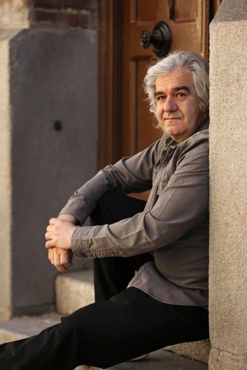 A portrait of Álvaro Fernández Armero