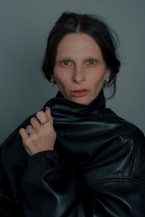 A portrait of Amanda Kramer