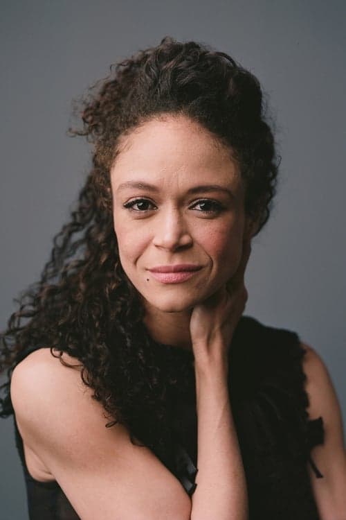 Amber Gray photo