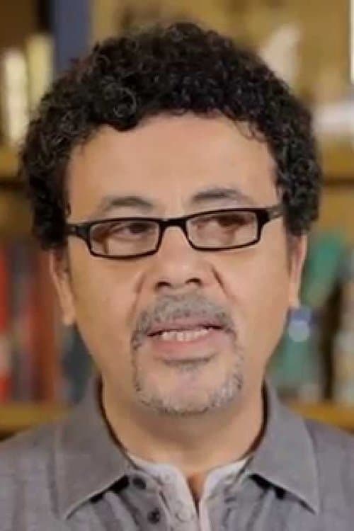 A portrait of Amr Arafa