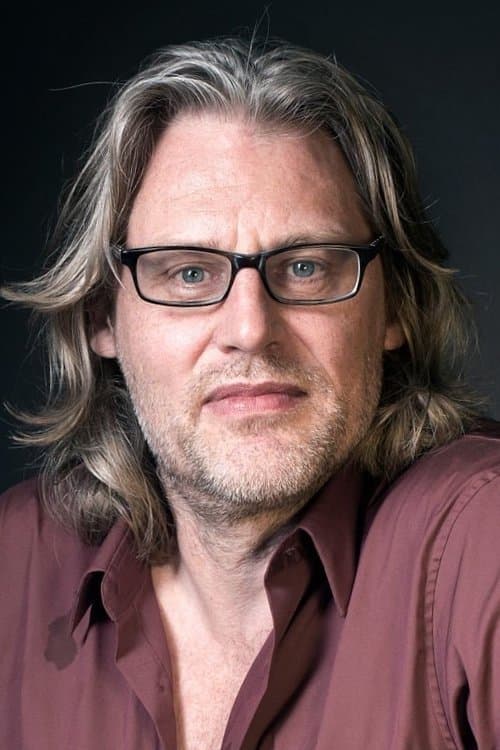 A portrait of Andrew Dominik