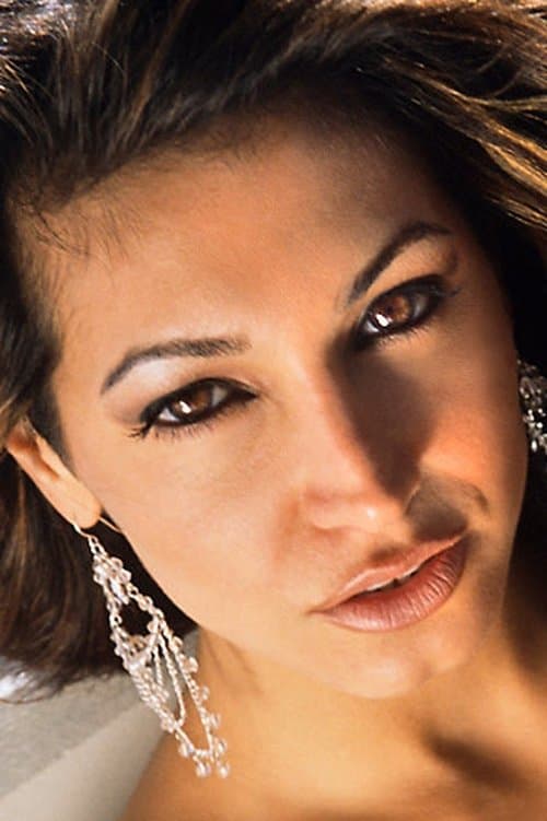 Angela Taylor photo