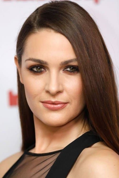 Anna Passey photo