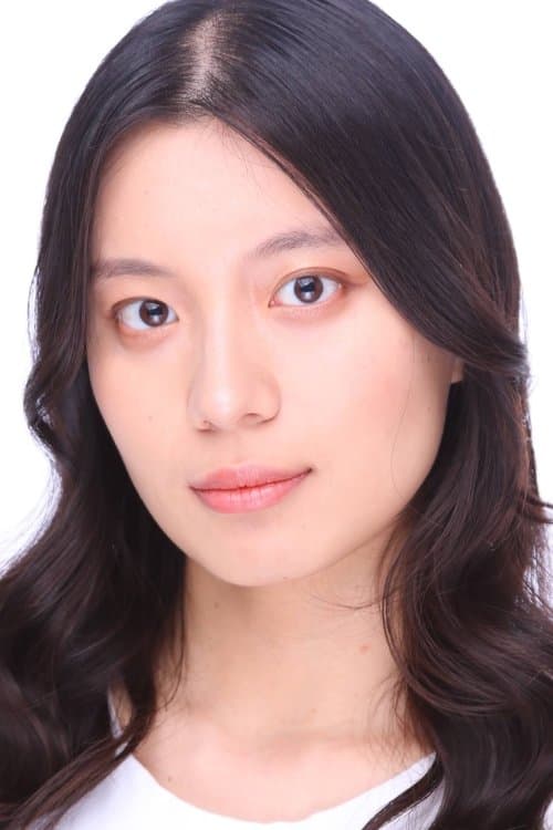 Anna Yanagi photo