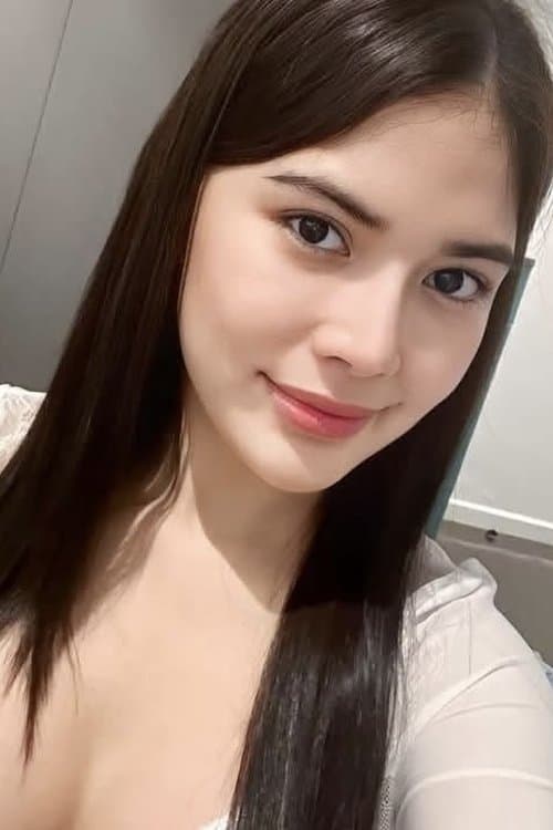 Anne Marie Gonzales photo