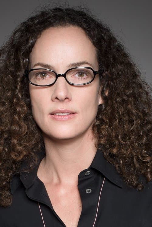 A portrait of Annette K. Olesen