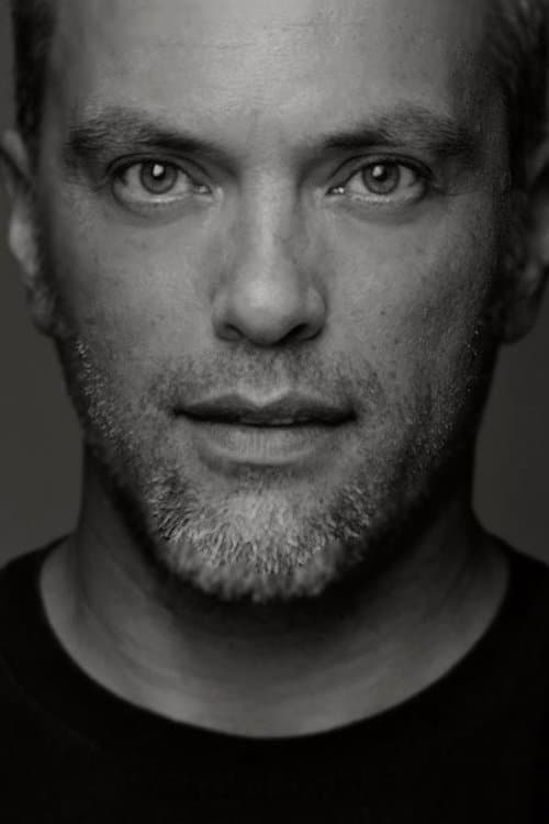 A portrait of Anthony Gutierrez