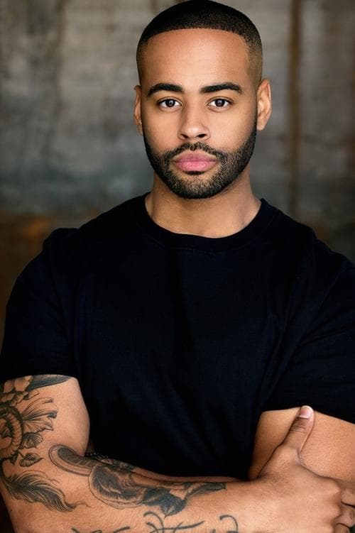 Anton Peeples photo