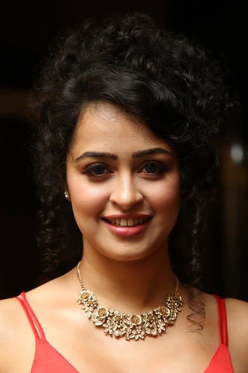 Apsara Rani photo