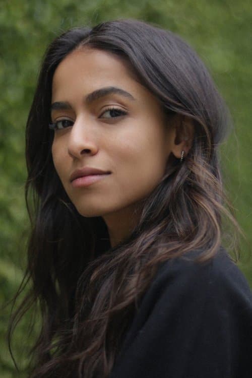A portrait of Aqsa Altaf