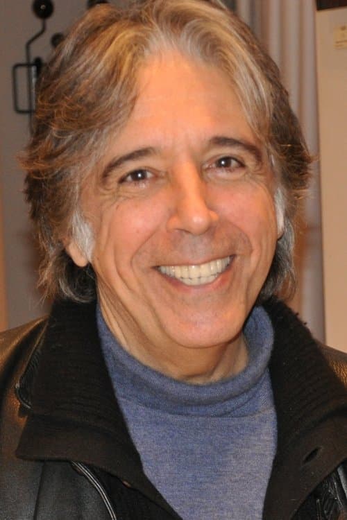 A portrait of Ariel Zeitoun