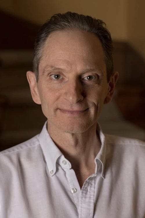 Arthur Holden photo