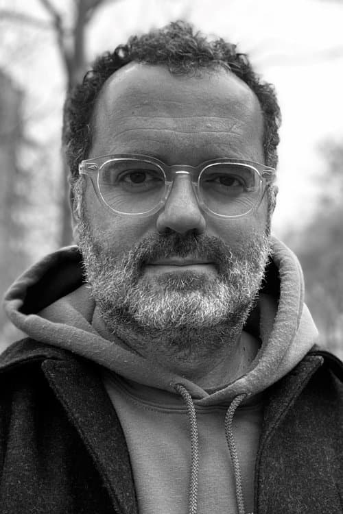 A portrait of Artur Ribeiro