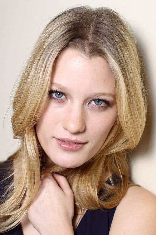 Ashley Grace photo