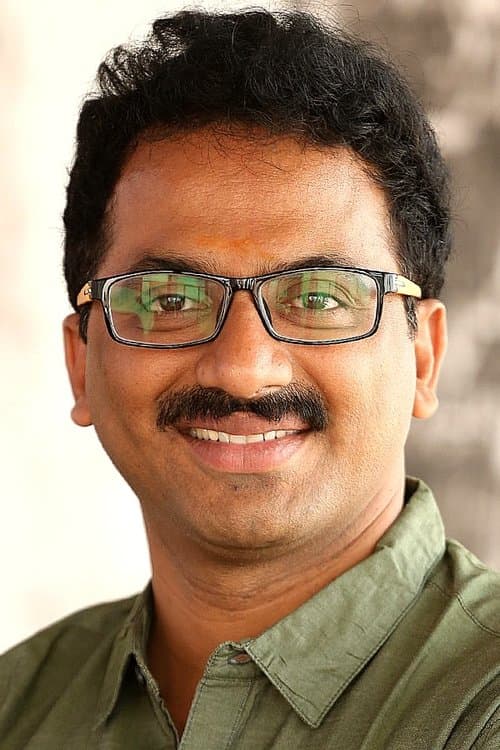 A portrait of Ashok G.