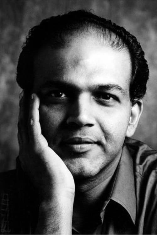 A portrait of Ashutosh Gowariker