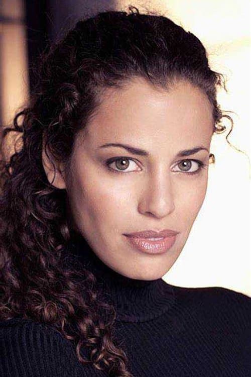 Athena Karkanis photo