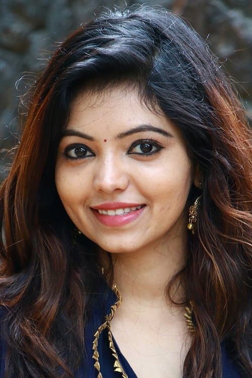 Athulya Ravi photo