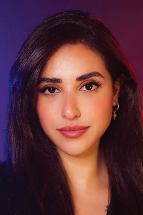 Aya Samaha photo