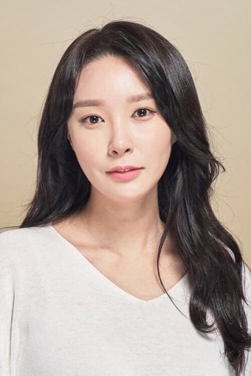Bae Jin-ah photo