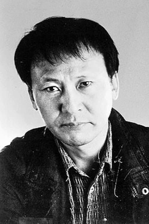 A portrait of Bae Yong-kyun