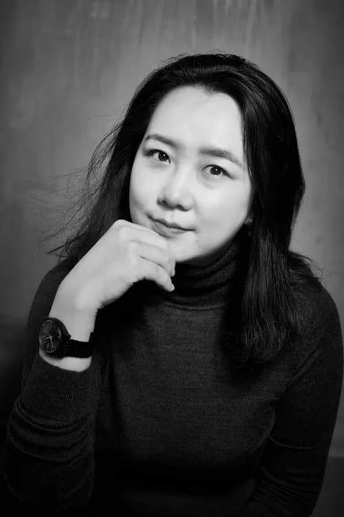 A portrait of Bai Xue