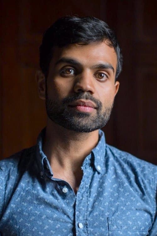 A portrait of Bassam Tariq