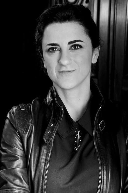 A portrait of Beatriz Sanchís